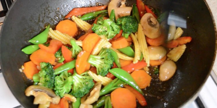 Thai vegetable stir fry