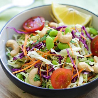 Asian Slaw - delicious Asian slaw recipe with soy sesame dressing. It's easy, low calories and refreshing. Healthy salad for the entire family | rasamalaysia.com