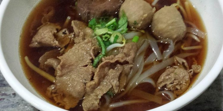 Authentic Chinese Beef Noodle soup recipe