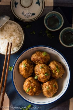 Chinese Lion’s Head Pork Meatballs (狮子头) - Enjoy a healthier version of the tender and moist meatballs | omnivorescookbook.com