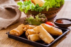 fried chinese spring rolls